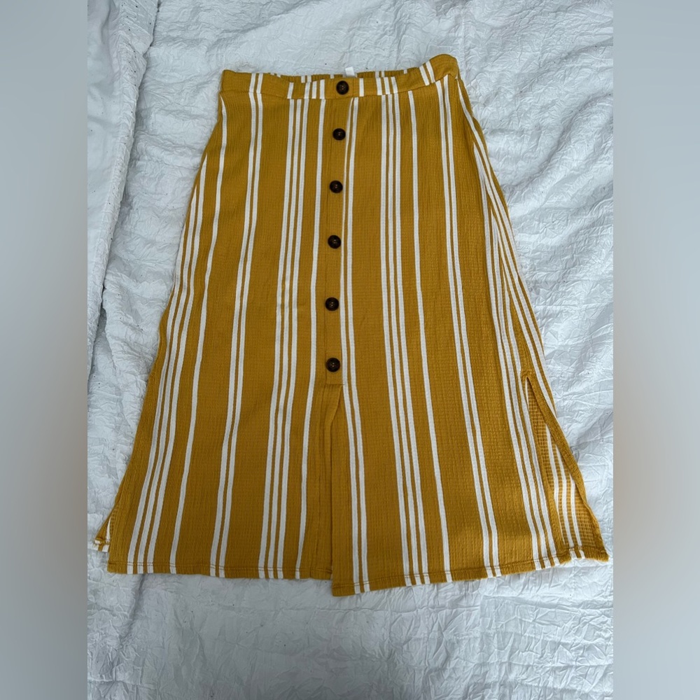 Love tree yellow and white midi striped skirt, buttons, high waisted, size large